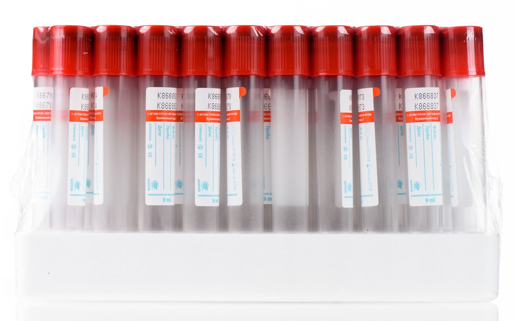 Вакуумные пробирки для исследования сыворотки крови с активатором свертывания