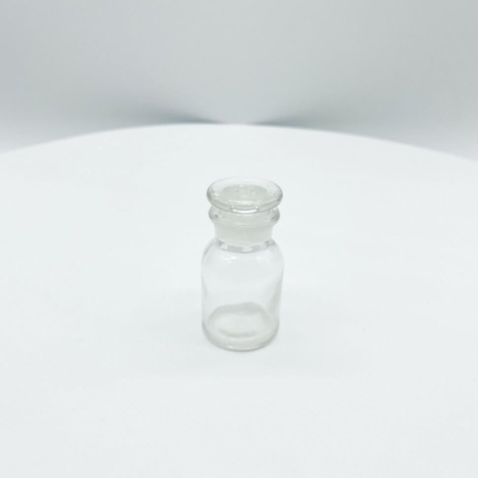 Склянка для реактивов 30 мл из светлого стекла с широкой горловиной и притертой пробкой