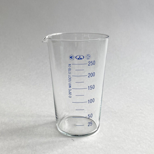 Мензурка 250 мл