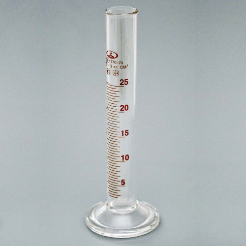 Цилиндр мерный 1-25-2 с носиком на стеклянном основании