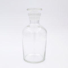 Склянка для реактивов 250 мл из светлого стекла с узкой горловиной и притертой пробкой