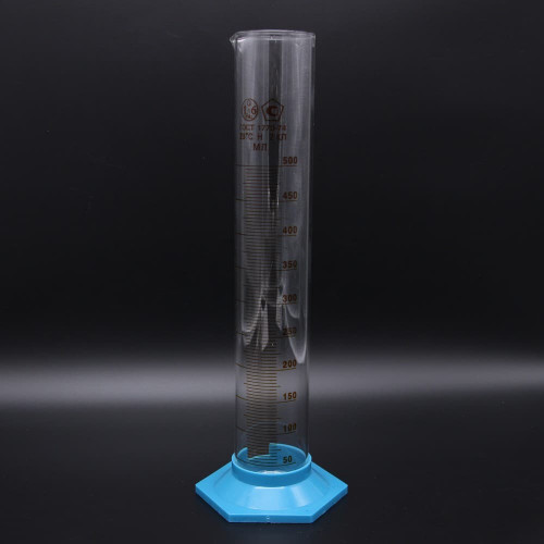 Цилиндр мерный 3-500-2 на пластмассовом основании