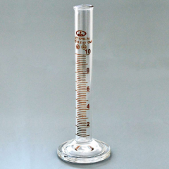 Цилиндр мерный 1-10-2 с носиком на стеклянном основании