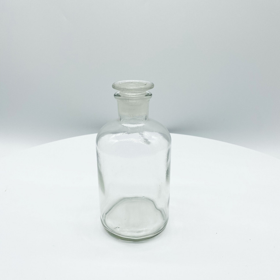 Склянка для реактивов 500 мл из светлого стекла с узкой горловиной и притертой пробкой