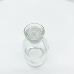 Склянка для реактивов 125 мл из светлого стекла с узкой горловиной и притертой пробкой